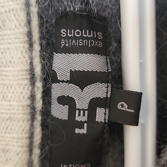Simons sweater - Picture 4 of 5